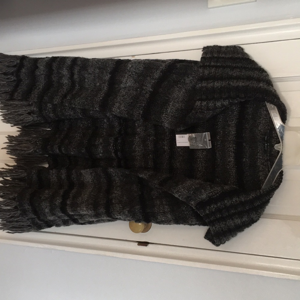 GUESS by Marciano Poncho